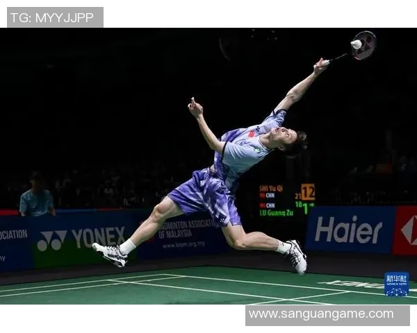 羽毛球比赛技术动作分析与实战技巧解读提升运动表现的关键要素